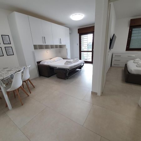 Appartement Alloggio Parco Di Plinio à Infernetto Extérieur photo